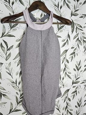 Lululemon Yoga Top Gray/Black/Pink Womens Size S/M Athletic